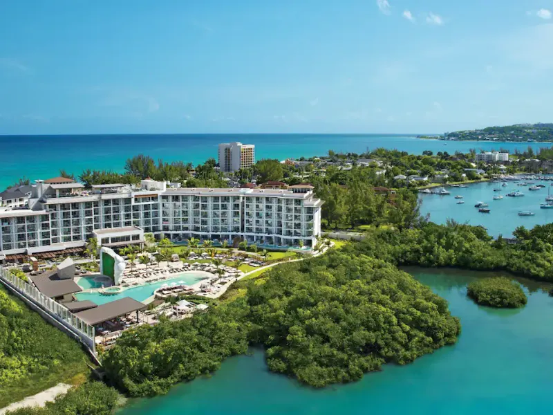 Vista de Breathless Montego Bay Resort & Spa, Montego Bay, Jamaica
